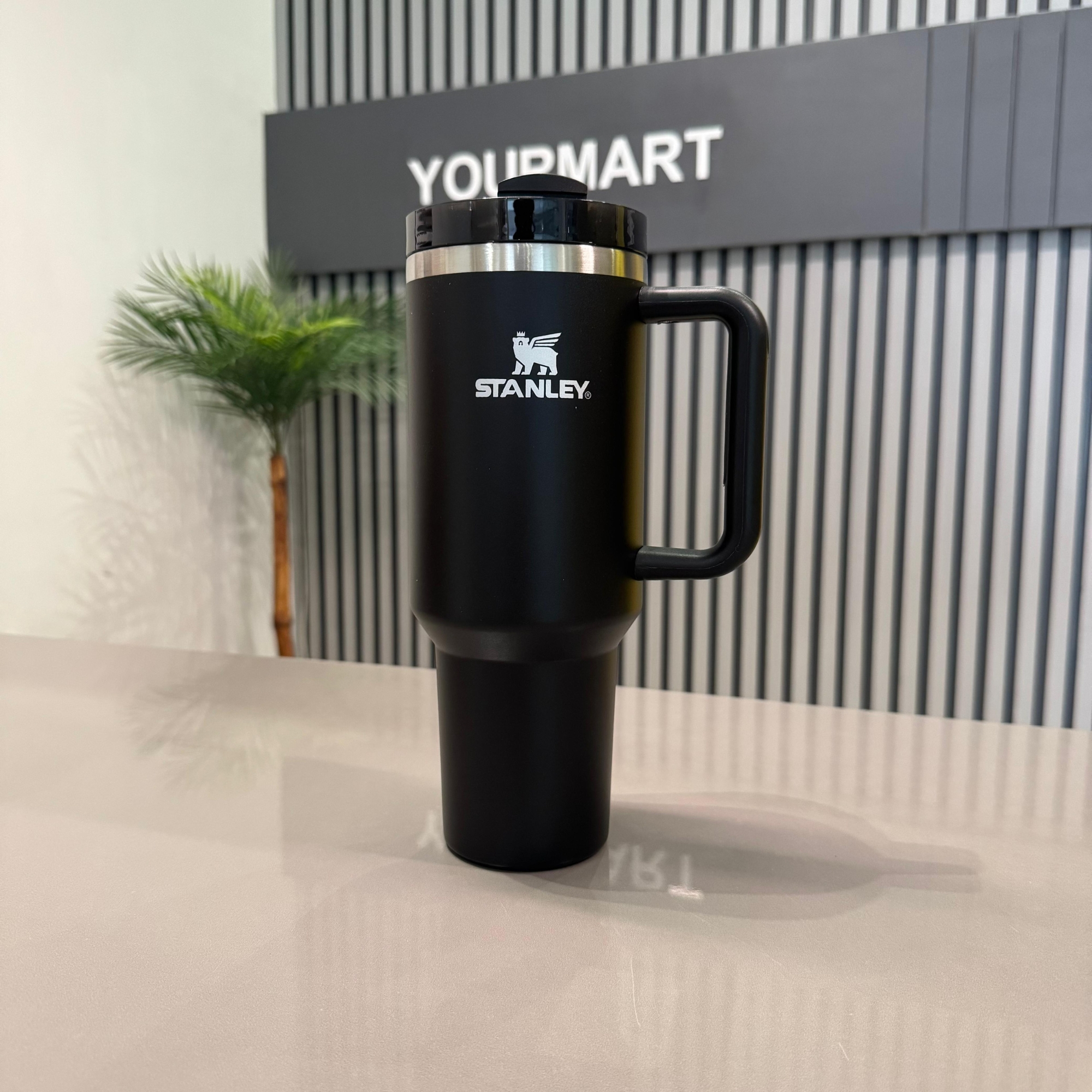Black Stanley 40 Oz Stainless Steel Tumbler - Image 3