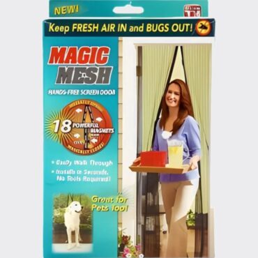 Hands-Free Retractable Magnetic Door Mesh